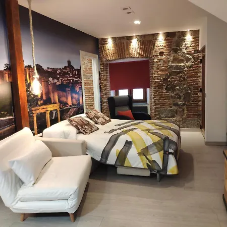 Tres Monos Apartment *