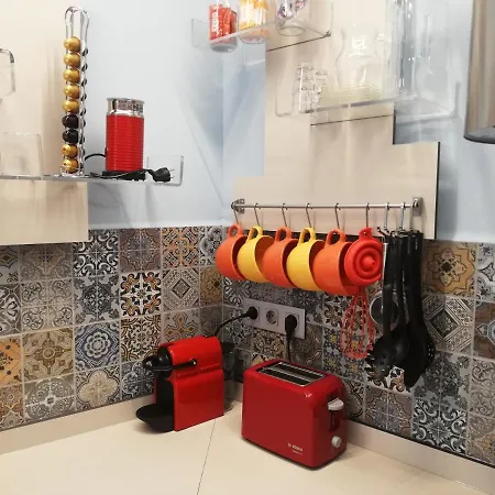 Tres Monos Apartman *